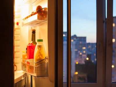 空冰箱作为社会资本:在美国重新定义食物的价值